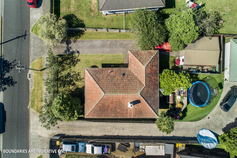 Photo of property in 31 Arimu Road, Papakura, 2110