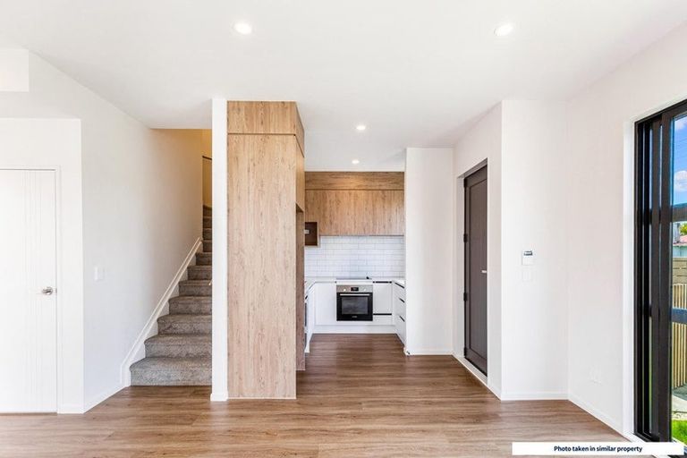 Photo of property in 7/22 Coniston Avenue, Te Atatu South, Auckland, 0610