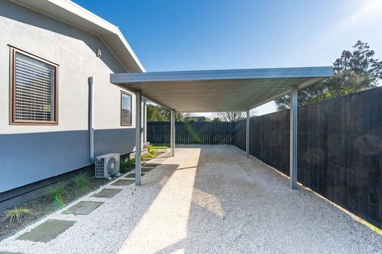 Photo of property in 25b Ross Crescent, Fairfield, Hamilton, 3214