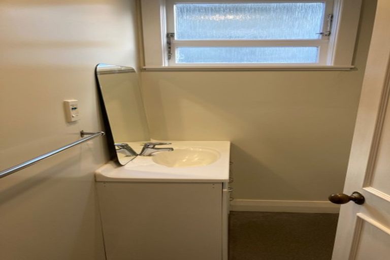 Photo of property in 23 Tinakori Road, Thorndon, Wellington, 6011