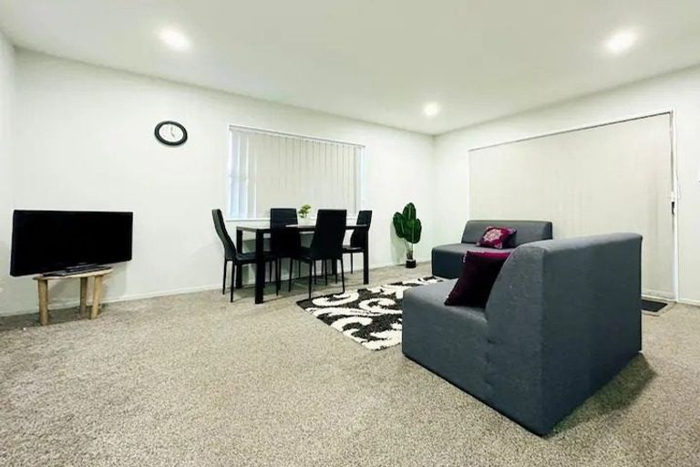 Photo of property in 16 Leith Court, Papatoetoe, Auckland, 2104