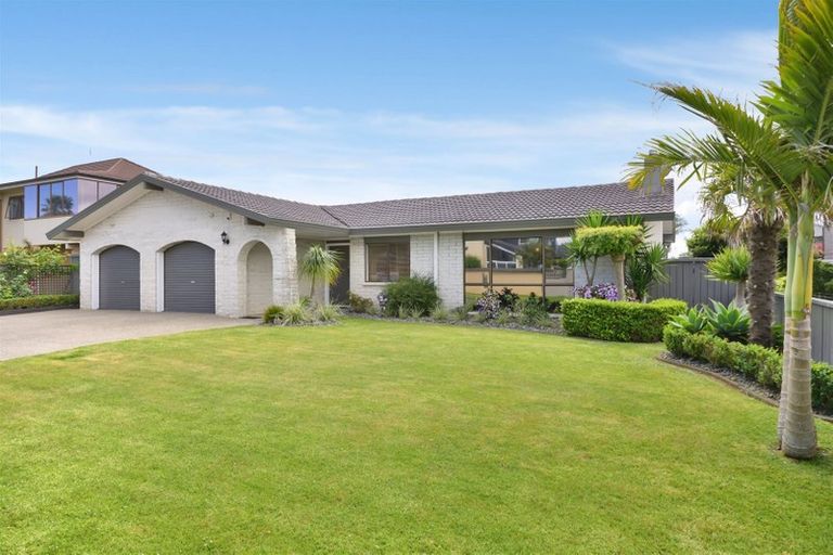 Photo of property in 3 Broman Place, Half Moon Bay, Auckland, 2012