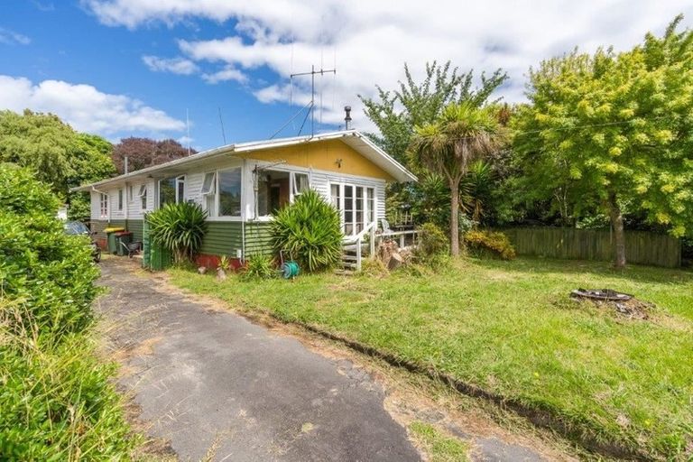 Photo of property in 11 Dalesford Street, Silverdale, Hamilton, 3216