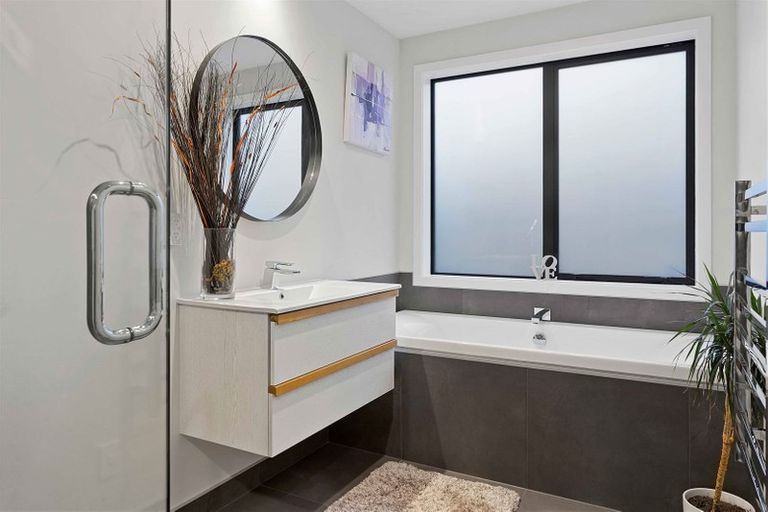 Photo of property in 21 Blair Place, Kaiapoi, 7630