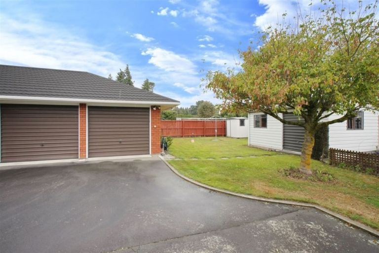 Photo of property in 2 Matai Place, Oxford, 7430