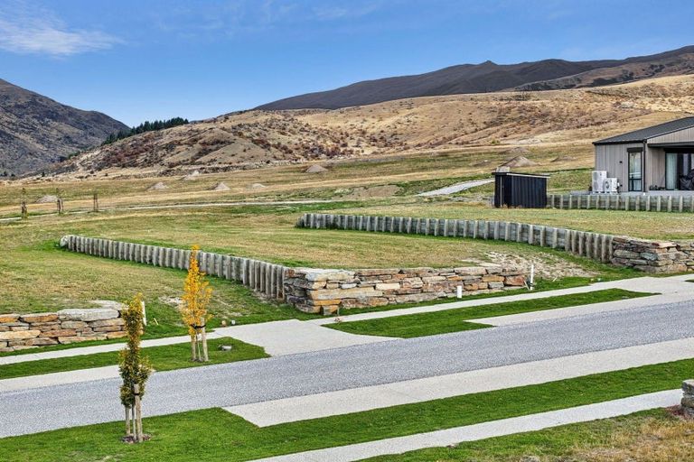 Photo of property in 21 Lee Avenue, Cardrona, 9382