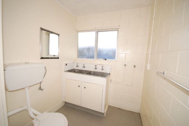 Photo of property in 2/20 Atkinson Avenue, Otahuhu, Auckland, 1062