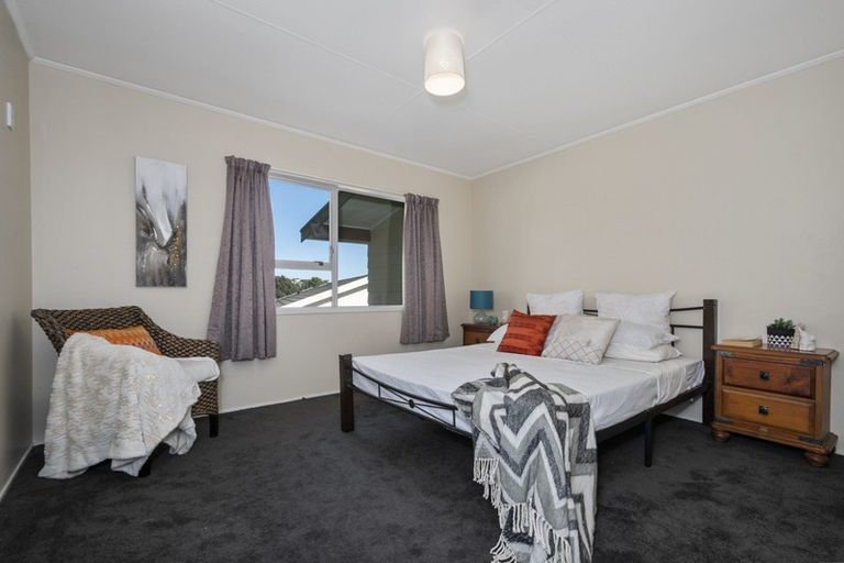 Photo of property in 9 Dunton Drive, Welcome Bay, Tauranga, 3112