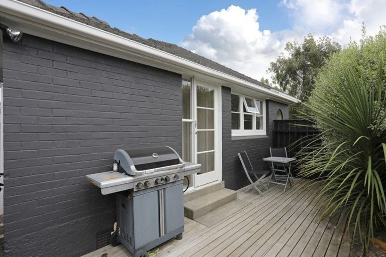 Photo of property in 31 Ihle Street, Terrace End, Palmerston North, 4410