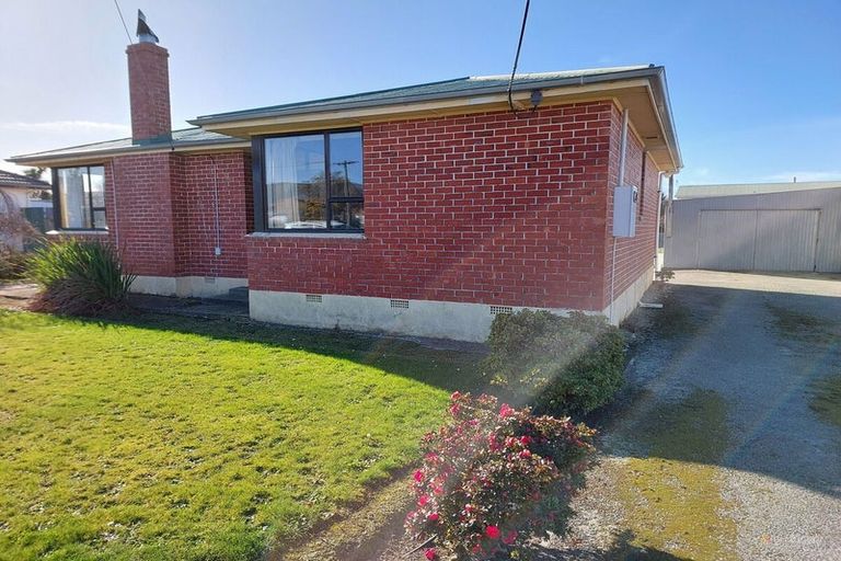 Photo of property in 11 Rugby Street, Waimate, 7924