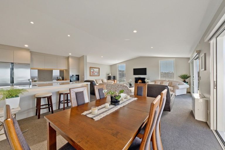 Photo of property in 42 Santa Maria Avenue, Mount Pleasant, Christchurch, 8081