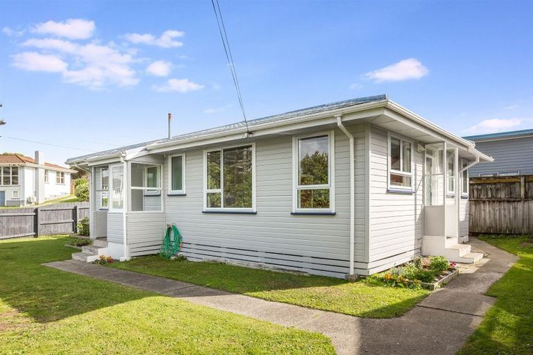 Photo of property in 78 Te Pene Avenue, Titahi Bay, Porirua, 5022