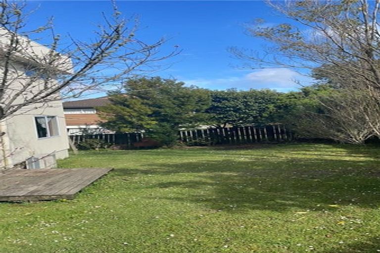 Photo of property in 28/24 Eastglen Road, Glen Eden, Auckland, 0602