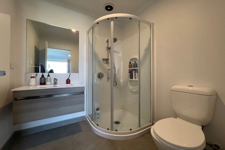 Photo of property in 2 Lauti Lane, Paerata, Pukekohe, 2124