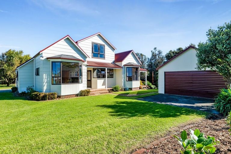 Photo of property in 38 Victoria Street, Patea, 4520