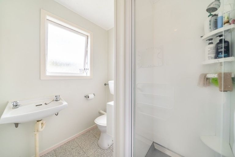 Photo of property in 3 Maoribank Grove, Brown Owl, Upper Hutt, 5018