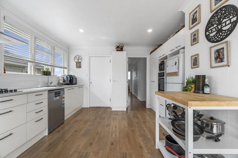 Photo of property in 2 Robertson Place, Rukuhia, Hamilton, 3282