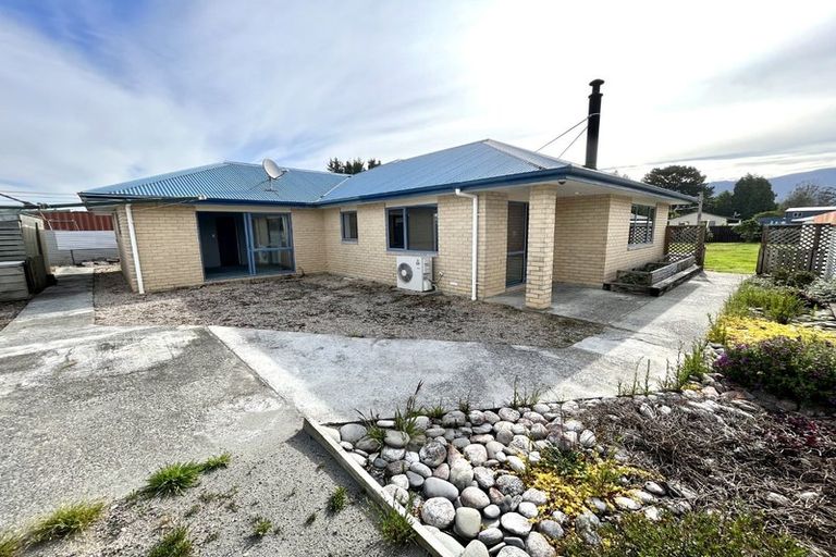 Photo of property in 4 Pukaki Avenue, Ngahere, Dobson, 7872