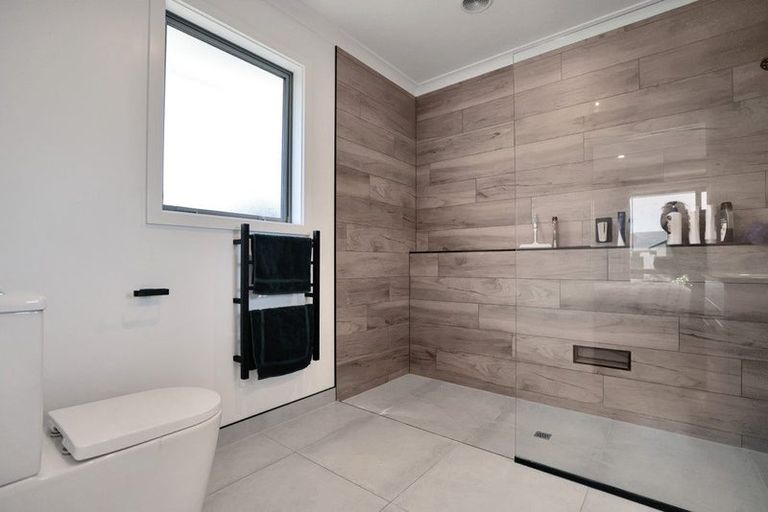 Photo of property in 8 Kelburn Place, Tinwald, Ashburton, 7700