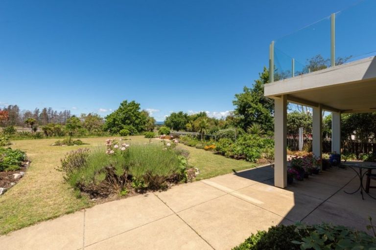 Photo of property in 10 Moreland Place, Mapua, 7005