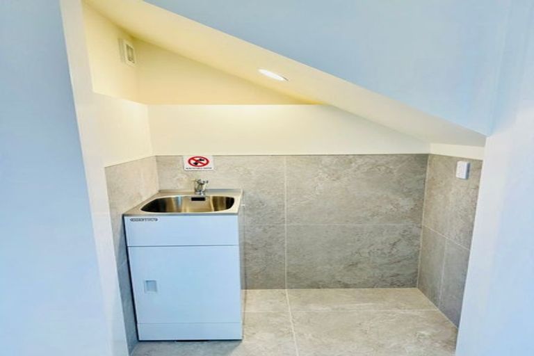 Photo of property in 57b Te Taruna Drive, Wainui, 0932