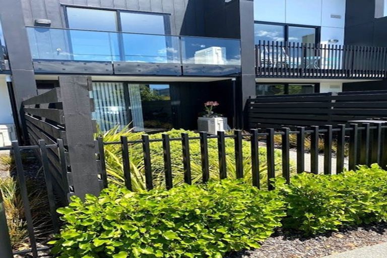 Photo of property in 7/283 Brougham Street, Sydenham, Christchurch, 8023