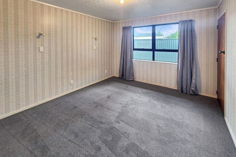Photo of property in 1a Anzac Avenue, Onekawa, Napier, 4110