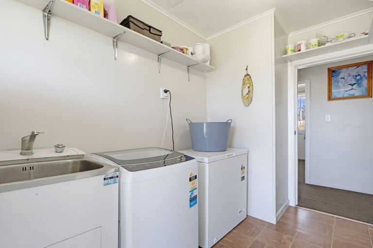 Photo of property in 11 Brookland Road, Western Heights, Rotorua, 3015