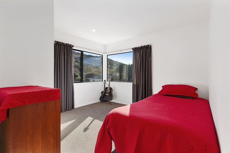 Photo of property in 22a Nathan Street, Tawa, Wellington, 5028