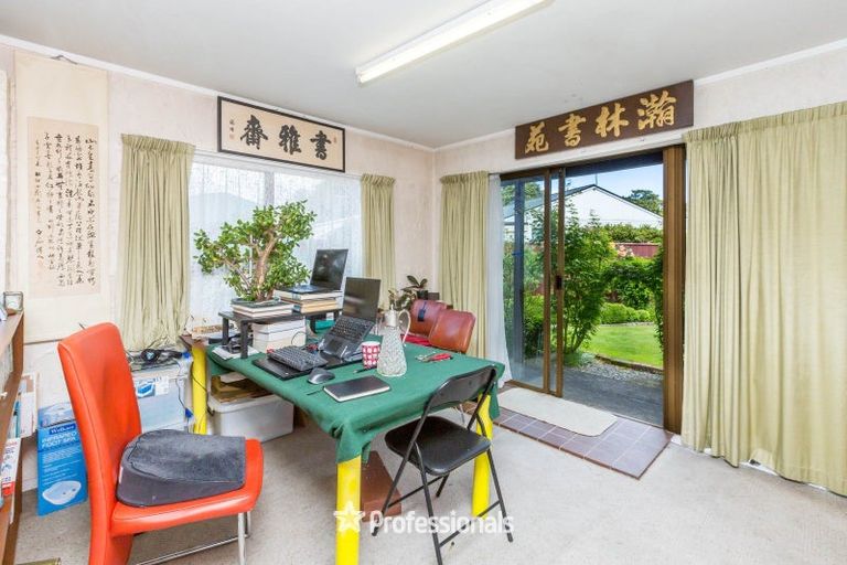 Photo of property in 22a Oxford Crescent, Ebdentown, Upper Hutt, 5018