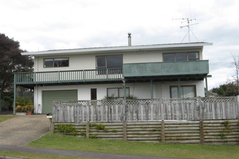 Photo of property in 9 Cumberland Crescent, Welcome Bay, Tauranga, 3112