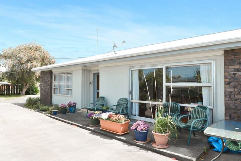 Photo of property in 27a Bream Bay Drive, Ruakaka, 0116