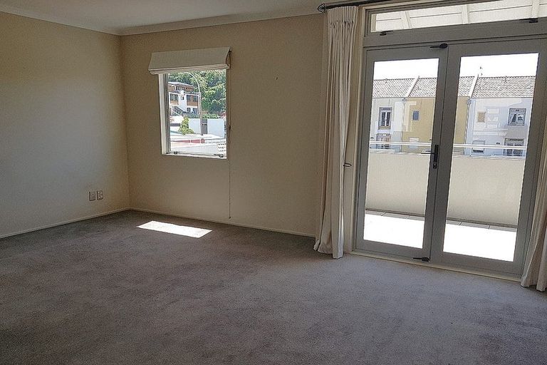 Photo of property in Marrakech Cafe, 76/305 Evans Bay Parade, Hataitai, Wellington, 6021