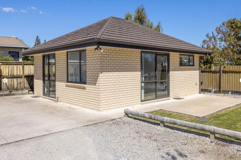 Photo of property in 69 Lake Crescent, Hamilton Lake, Hamilton, 3204