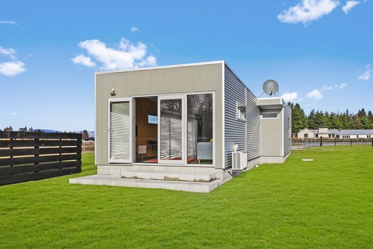 Photo of property in 250 Glen Lyon Road, Twizel, 7901