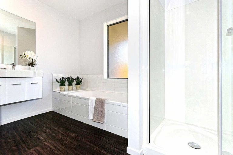 Photo of property in 10 Burford Way, Rolleston, 7615