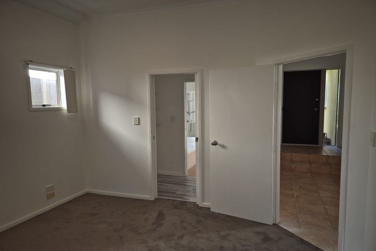 Photo of property in 17 Trimaran Drive, Gulf Harbour, Whangaparaoa, 0930