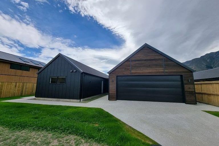 Photo of property in 36 Corriedale Road, Jacks Point, 9371