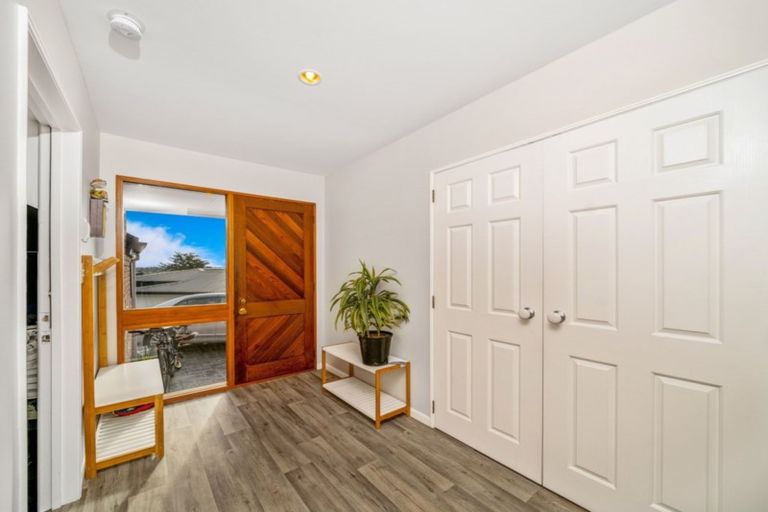 Photo of property in 6 Sunhaven Place, Huntsbury, Christchurch, 8022