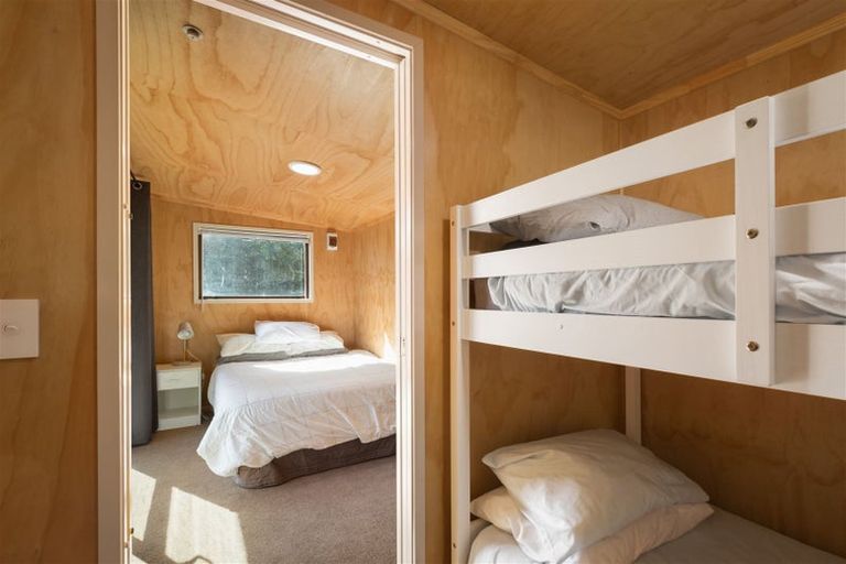 Photo of property in 33 Brighton Road, Waihi Beach, 3611