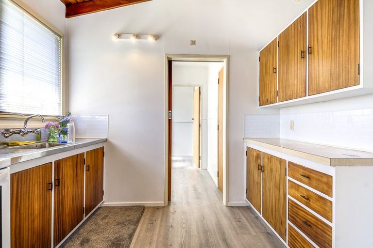 Photo of property in 16a Walter Street, Fairfield, Hamilton, 3214