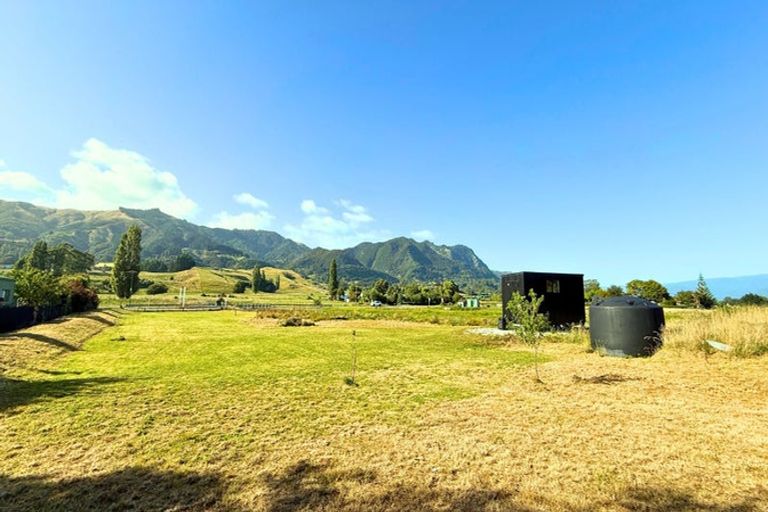 Photo of property in 729 Abel Tasman Drive, Pohara, Takaka, 7183