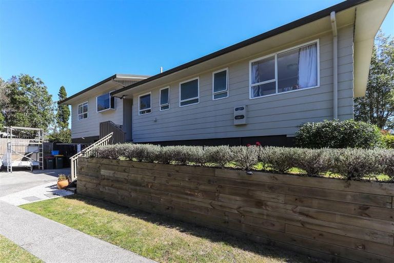 Photo of property in 3 Waitawa Place, Lynmore, Rotorua, 3010