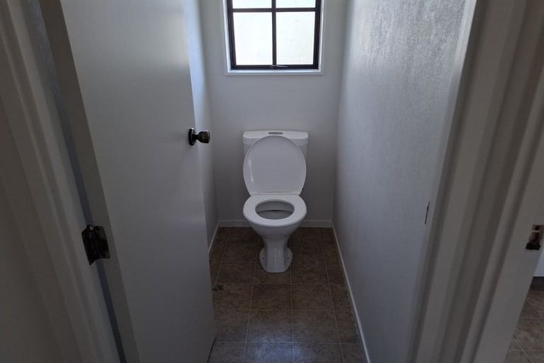 Photo of property in 15 Endeavour Avenue, Flagstaff, Hamilton, 3210