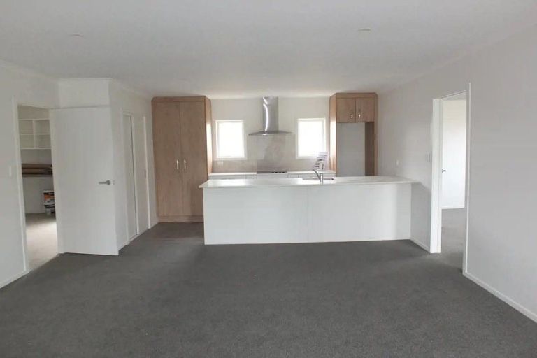 Photo of property in 3 Hof Lane, Foxton, 4814