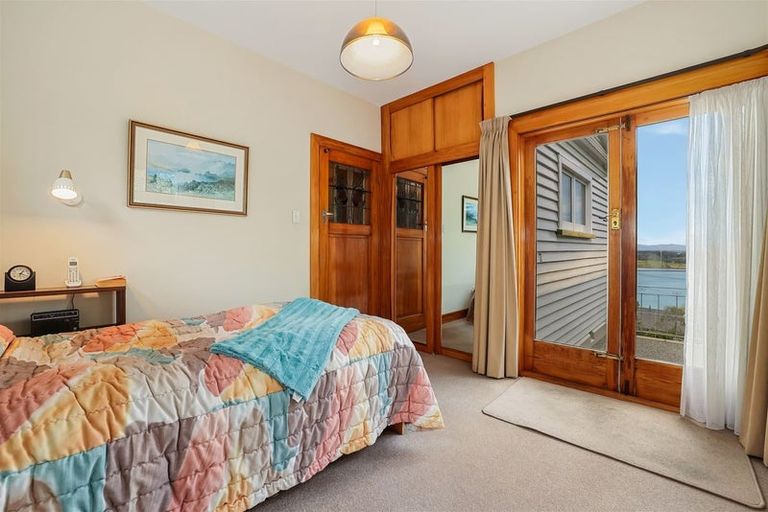 Photo of property in 40 Saint Andrews Hill Road, Mount Pleasant, Christchurch, 8081