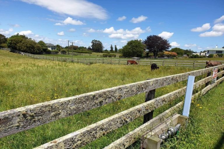 Photo of property in 66 High Street, Eltham, 4322