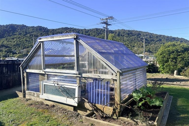 Photo of property in 24 Sturge Street, Cobden, Greymouth, 7802
