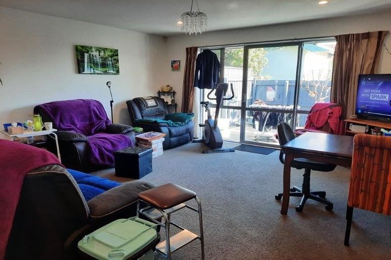 Photo of property in 10 North Avon Road, Richmond, Christchurch, 8013