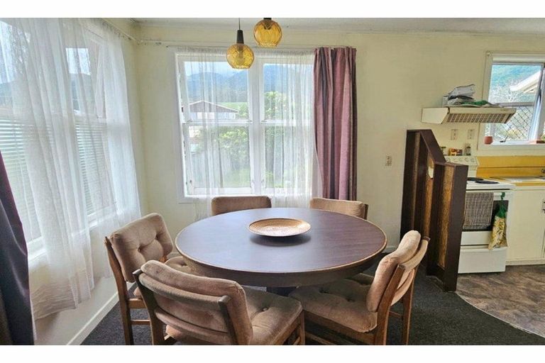 Photo of property in 13 Carlton Street, Te Aroha, 3320